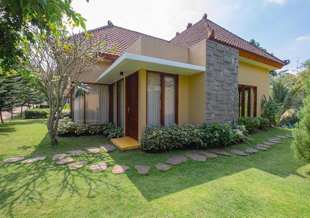 Singhasari 2 bedroom Villa